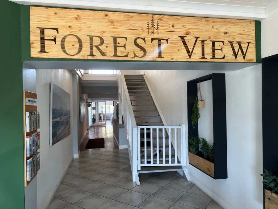 4 Bedroom Property for Sale in Keurboomstrand Western Cape